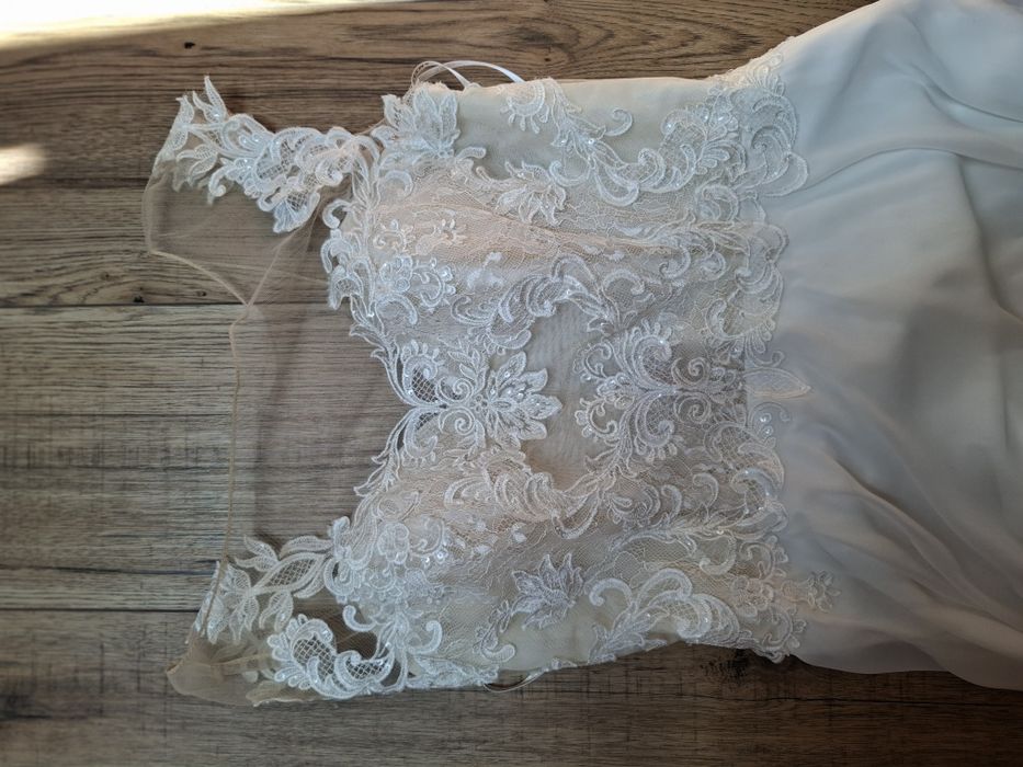 Piękna suknia ślubna