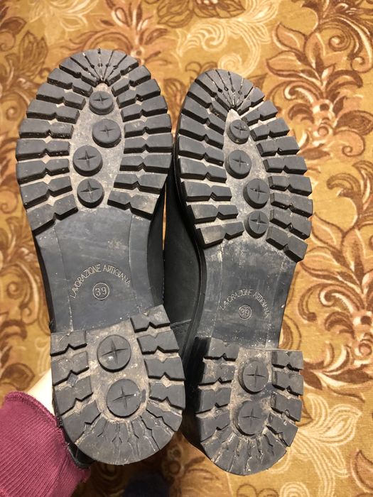 Стильні  шкіряні чобітки демі