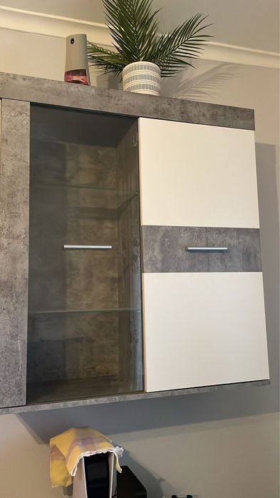 Movél de Sala e prateleiras, como novo