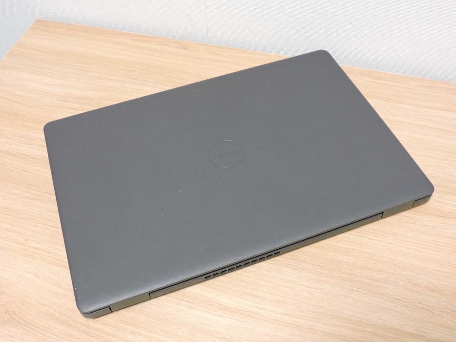 Dell Inspiron 3501/15.6” FHD IPS/i3 1115G4/16GB/SSD 256/UHD