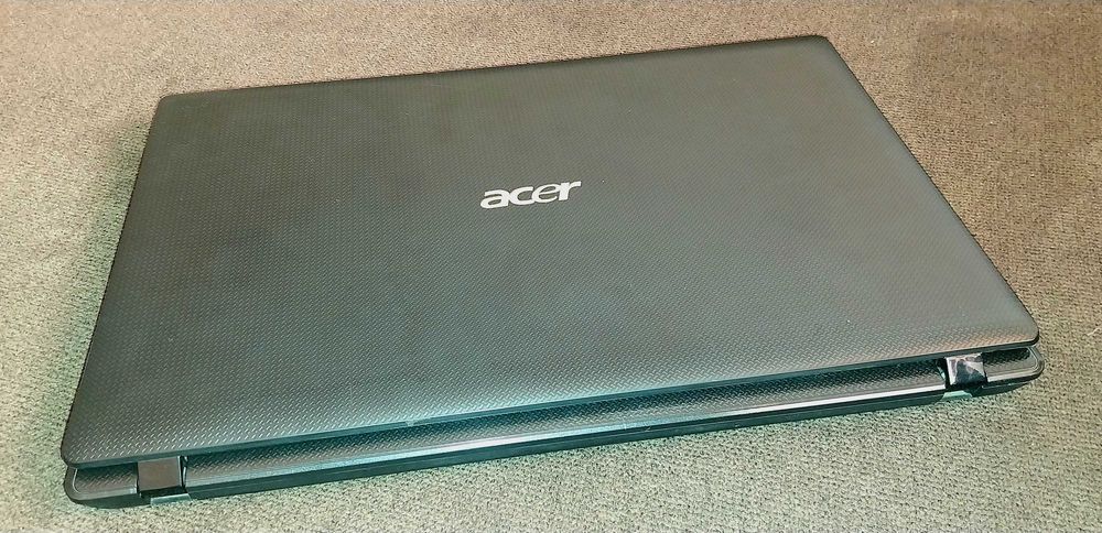 Acer Aspire 5742G – Non-Working – Complete for Parts or Recovery