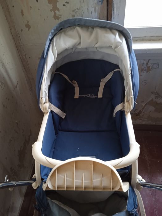 Продам коляску б/у