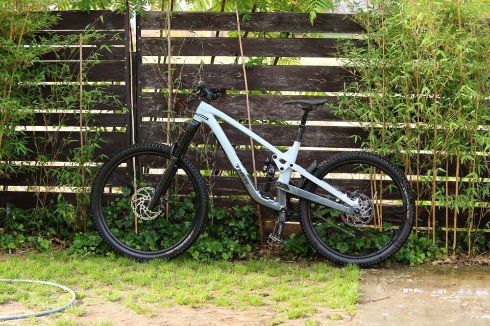 Trek slash 8 rozm. L prawie nowy 30km