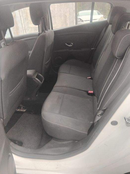 Vendo renault megane 3  1.5 dci de 2014