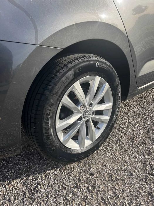VW Touran 1.6 TDI Conforline