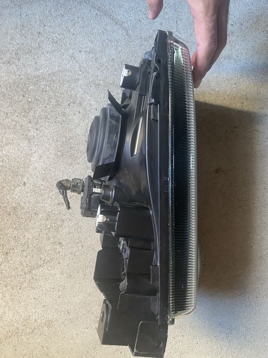 Farol e piscas Nissan Terrano (, farol , farolins) , jante)