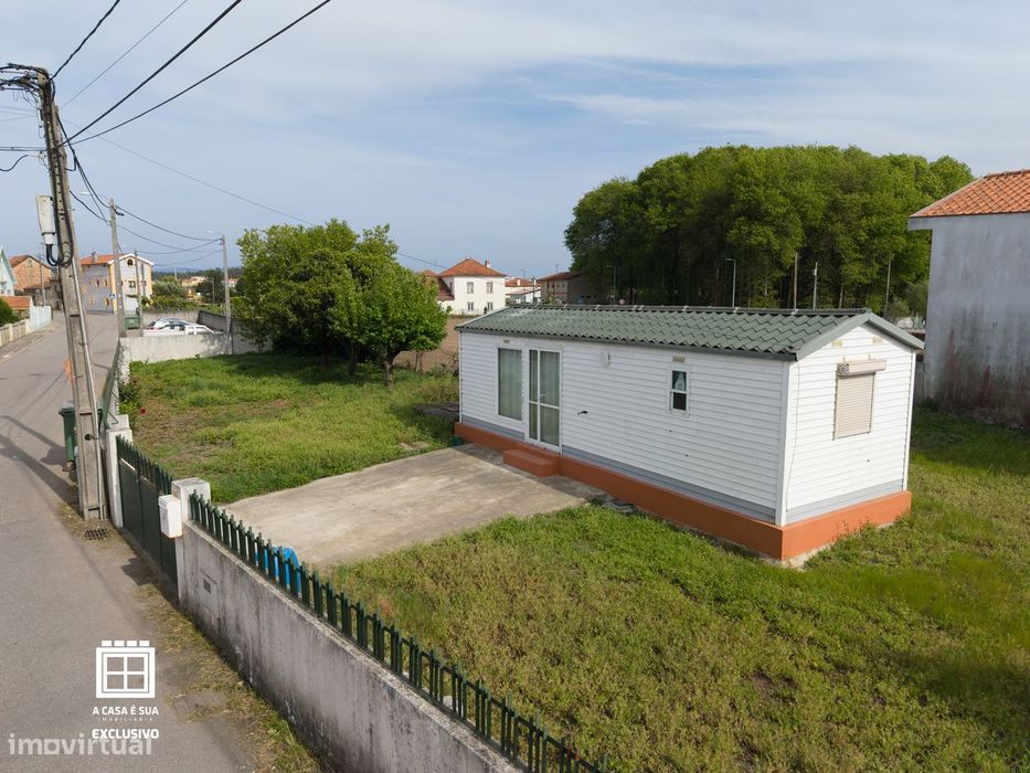 Plot with Mobile Home in Válega - Exclusive