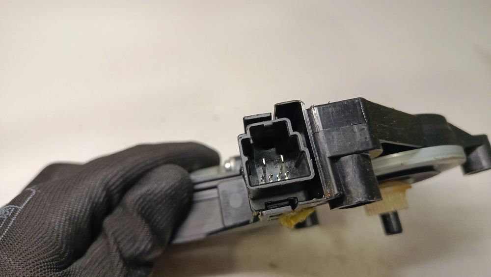 Motor vidro trás esquerdo VOLVO S60 II (134)