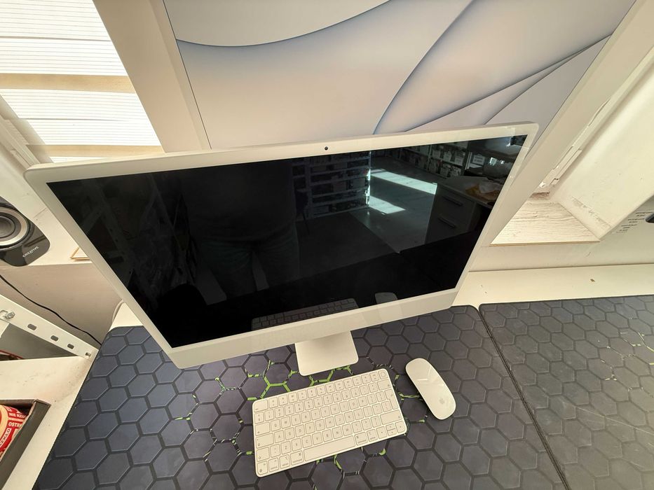 Apple iMac 24