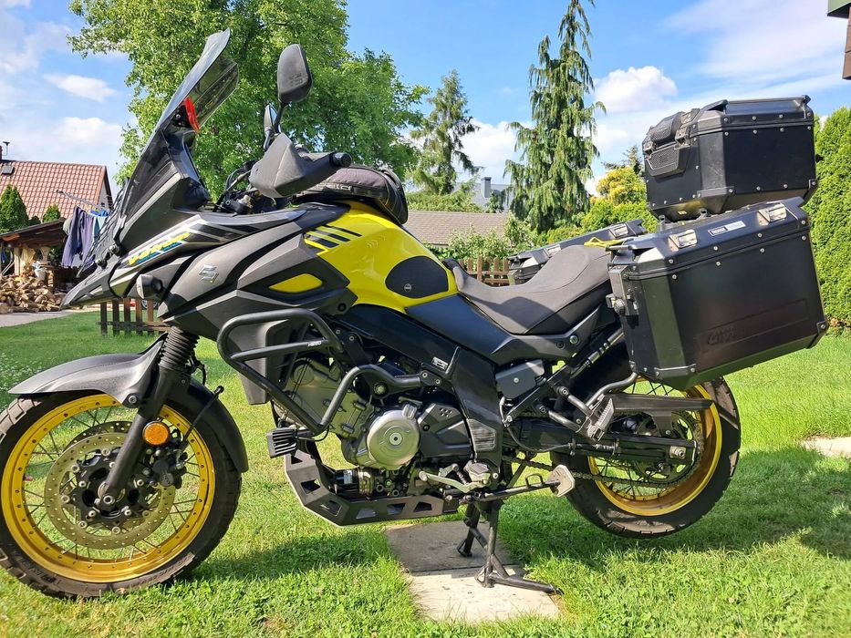 Suzuki V-STROM Suzuki DL 650 XT v strom
