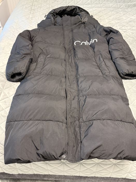 Пальто-пуховик розмір S/M Calvin Klein