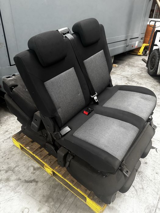 Bancos de tras de carrinha 9 lugares ( NOVOS)