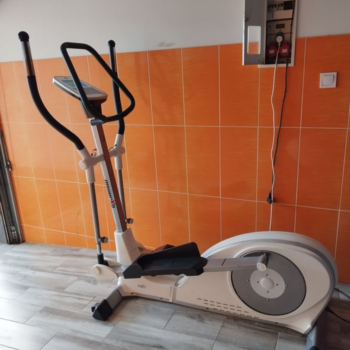 Orbitrek Crane Power X A – solidny sprzęt do treningu w domu