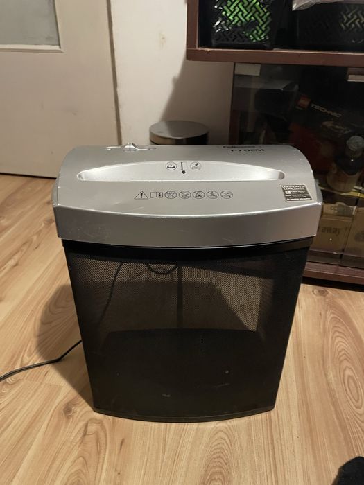 Niszczarka do papieru fellowes P-70CM