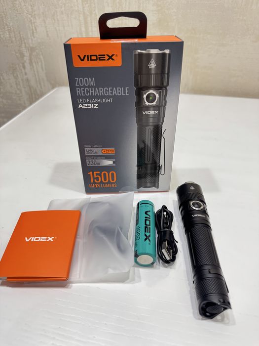 Портативний світлодіодний ліхтарик VIDEX VLF-A231Z 1500Lm 5000K