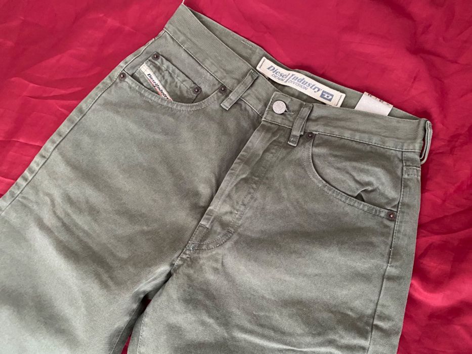 Spodnie jeansowe Diesel nowe