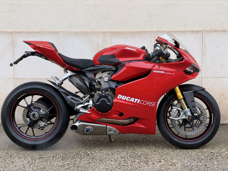 DUCATI PANIGALE 1199S - C/ Extras!