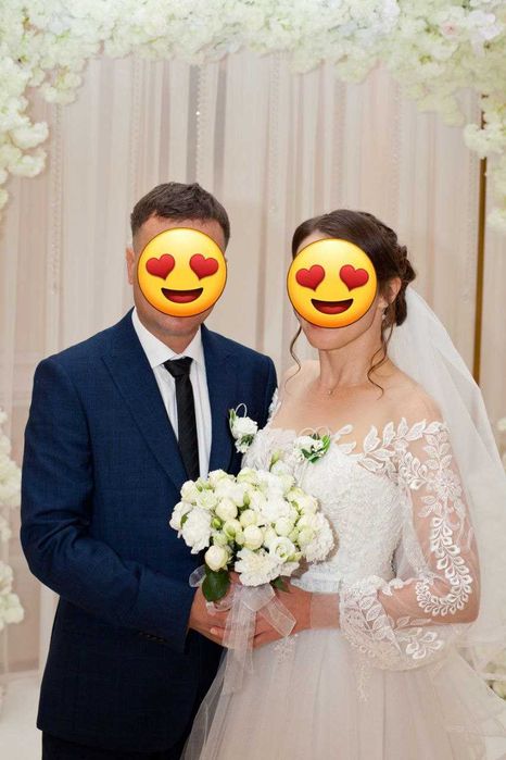 Весільна сукня дуже гарна