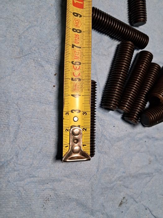 M 12 x 50mm śruba dociskowa bez łba czarna pakiet 60szt