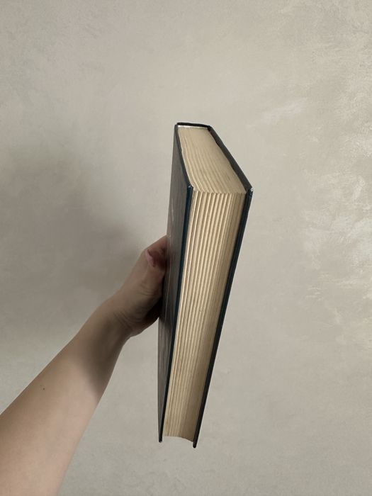 Книга  "Якби він був зі мною" Лора Новлін