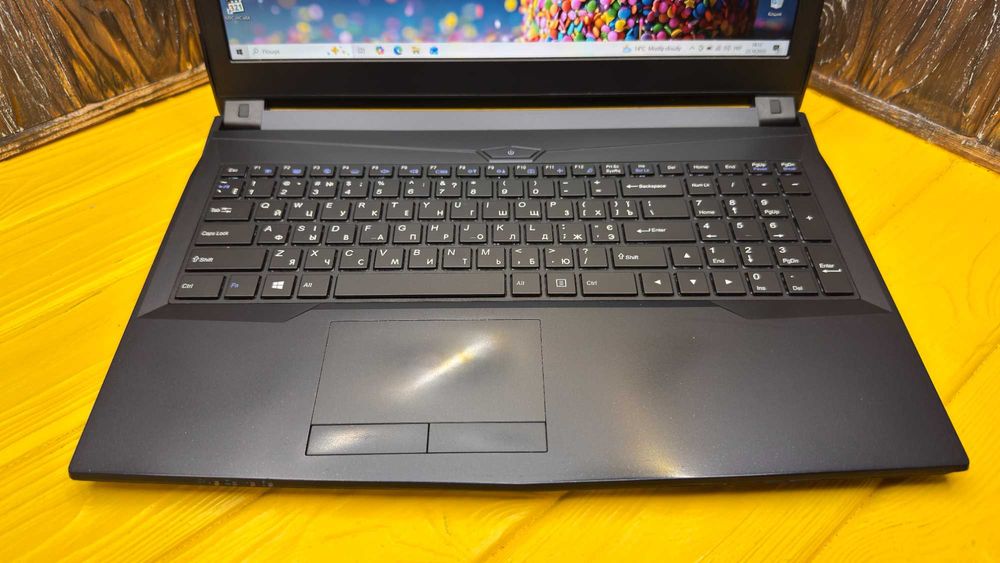 РОЗПРОДАЖ! Надійний Офісний Ноутбук Clevo N850HJ /15.6"/Core i5-7300HQ