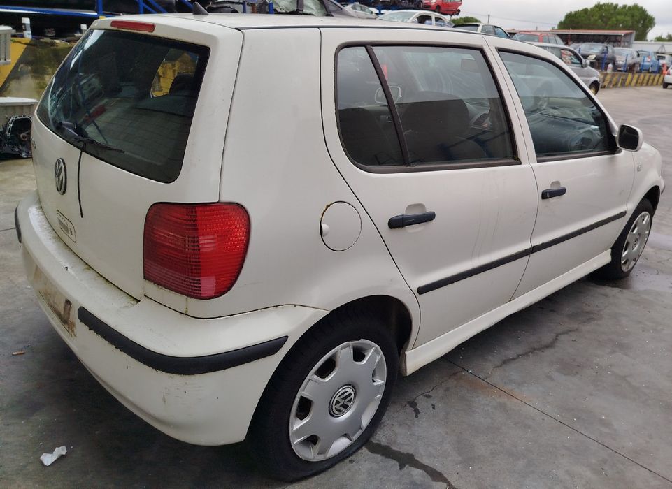 Para peças VOLKSWAGEN Polo (6N)