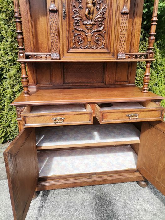 Kredens Ludwik Filip z 1903 roku Bruxelles