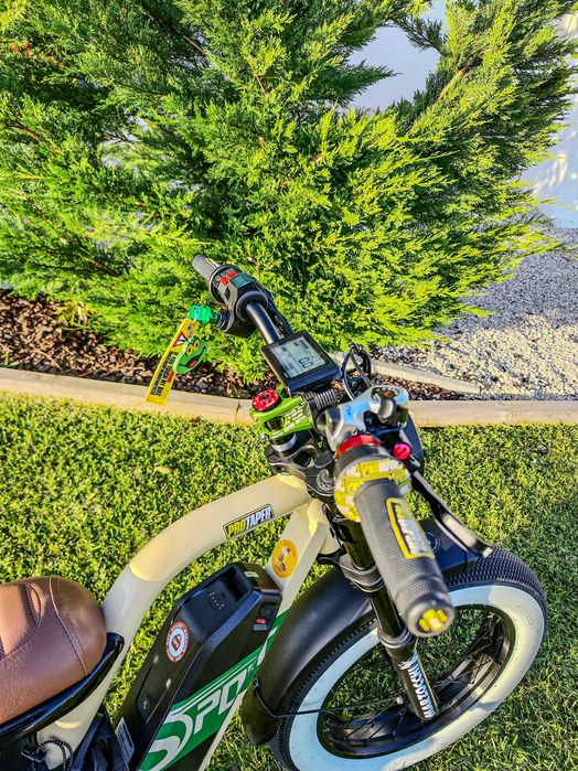 Moped Elétrica OneSport W66x 1000w135nm (Mobilete CafeRacer)