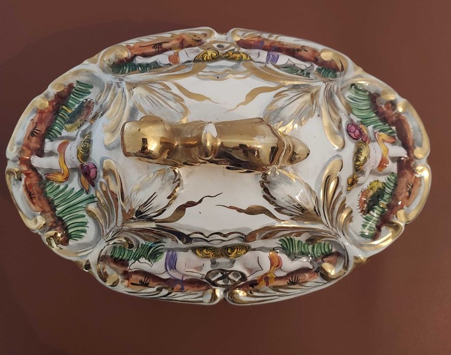 Terrina muito antiga Elpa