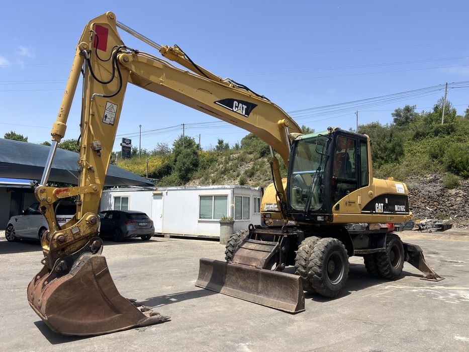 Caterpillar m316c