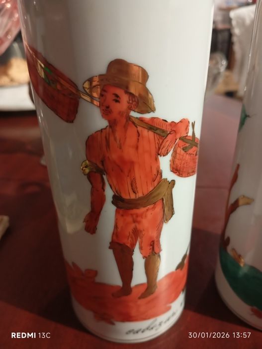 2 garrafas Artibus 10 EUR cada