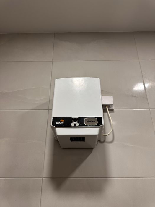 Secador de Mãos Elétrico Cointra com Sensor Automático