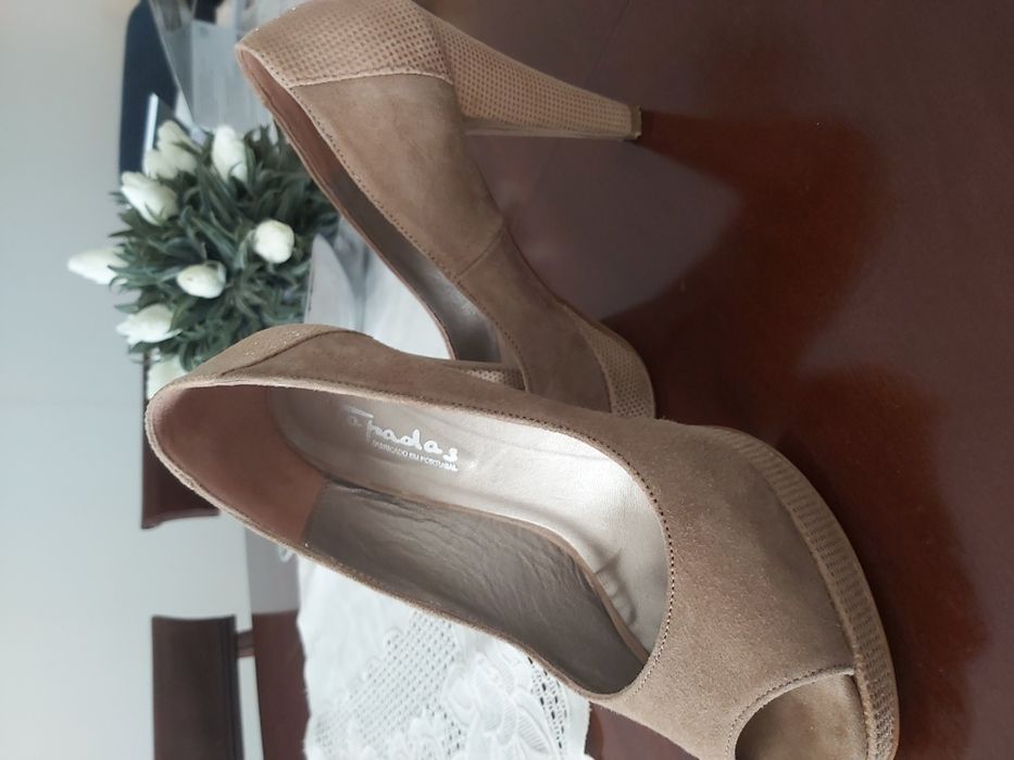 sapatos senhora tapadas