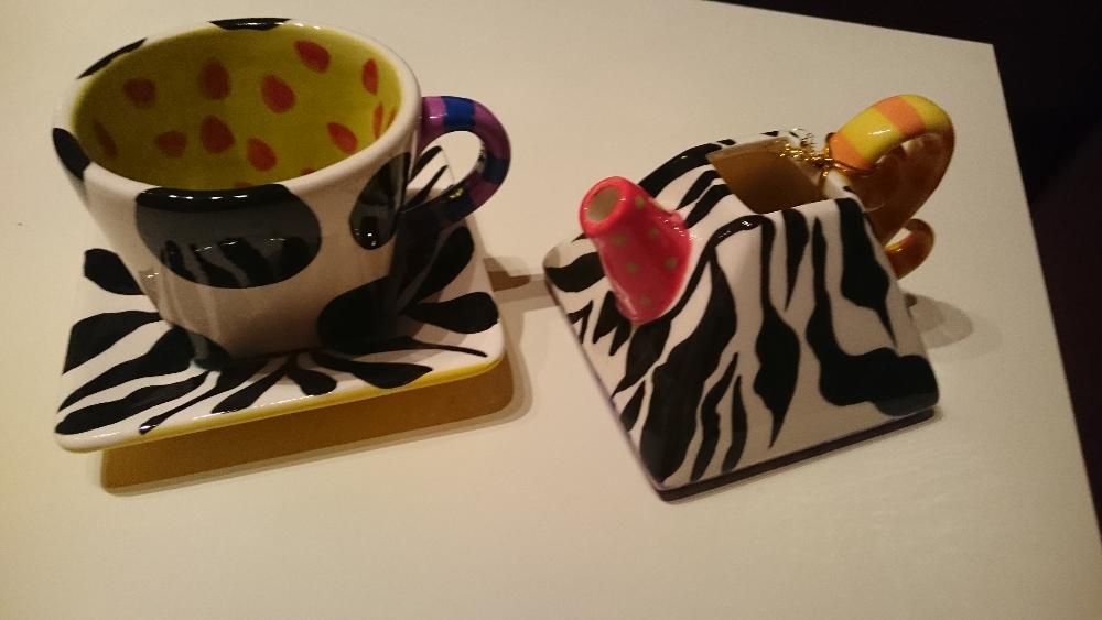 Filiżanka + Dzbanuszek na mleko