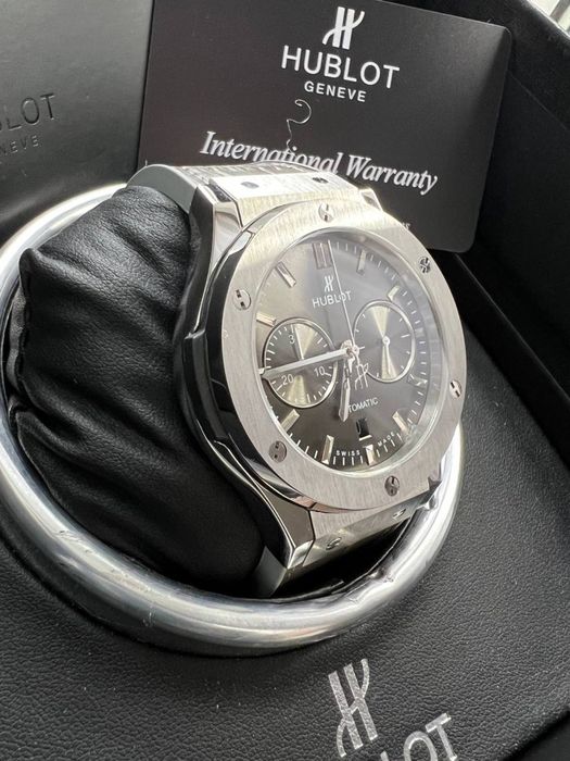 Годинник Годинник Hublot Classic Fusion Chronograph Titanium Grey