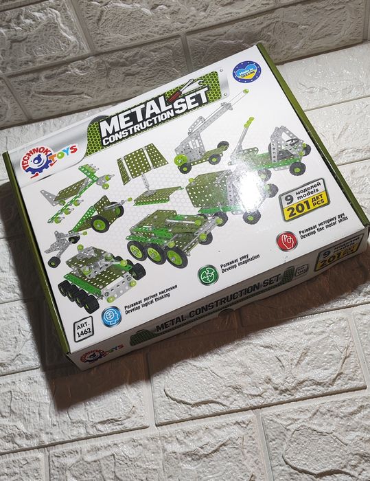Металевий конструктор Військова техніка