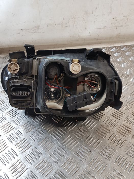 Lampa Prawa Przód 1J1941016B Vw Golf Iv Europa