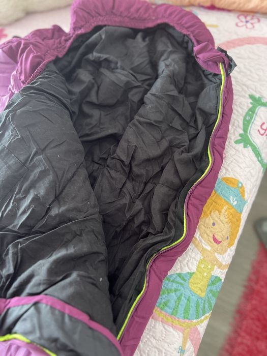 Saco cama “Outwell, Convertible Junior Magenta”