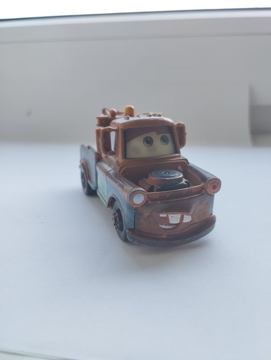 autko kolekcjonerskie Disney stary model