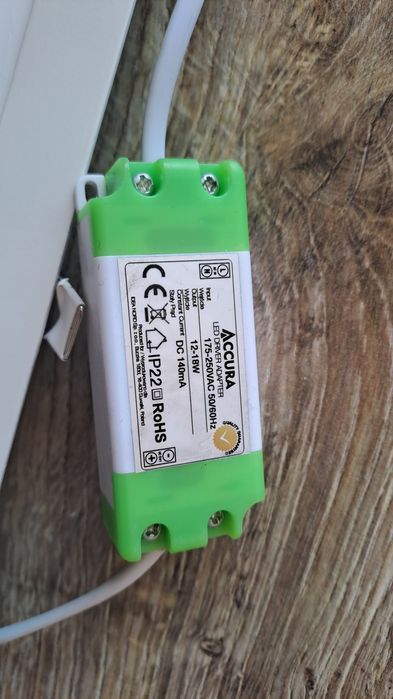 3 panele LED sufitowe 18 W podtynkowe