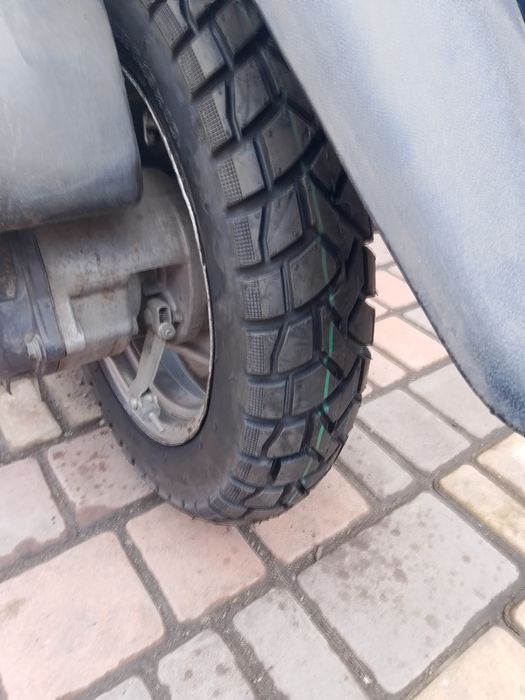 Японський інжекторний скутер Сузукі Адрес V 50 на Українському обліку