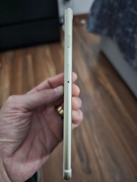 iPhone 6 Plus A1524 64Gb
App instaladaiPhone 
Preços baixos em IPhone