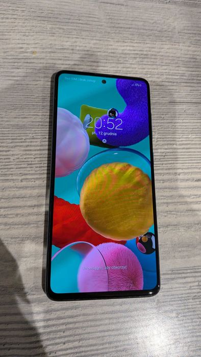 Samsung Galaxy A51 uszkodzony