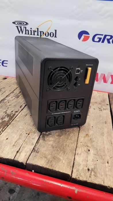 UPS/Стабилизатор/Безперебойник  APC