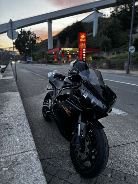 Yamaha R1