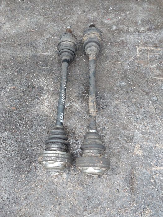 Półoś półośka bmw e 90 e 91 e 92 e 87 2.0 d diesel  prawa lewa e87 e90