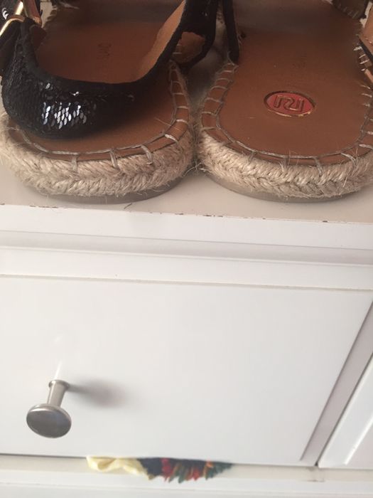 Sandały espadryle RIVER ISLAND 40 czarne cekinowe