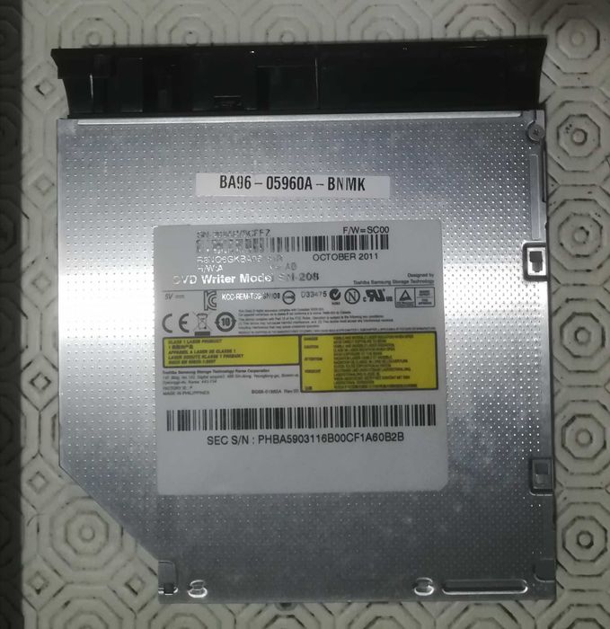 Samsung NP300E5A Portable Components434861006641571846