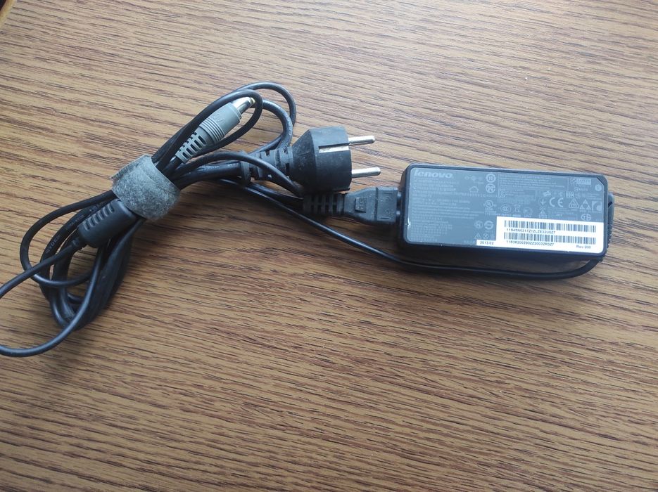 Zasilacz Lenovo ADLX65NLT3A 65W oryginalny sprawny