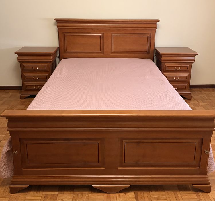 Vendo quarto + credencia com espelho